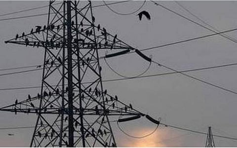 நாட்டின் ஒரு பகுதியிலிருந்து மற்றொரு பகுதிக்கு 1,12,000 மெகா வாட் மின்சாரத்தை அனுப்ப முடியும்: மின் வாரியம் தகவல்