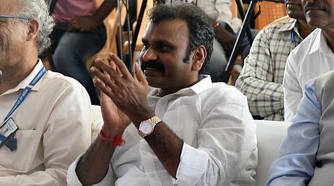 மத்திய அரசுடன் இணைந்து செயல்படும் தமிழகம் - சிறந்த செயல்பாடு என மத்திய இணை அமைச்சர் எல்.முருகன் பாராட்டு