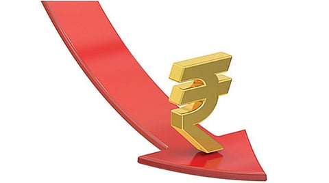 வீழ்ச்சியிலிருந்து மீள்வது எப்போது?