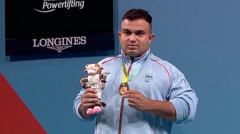 CWG 2022 | இந்தியாவுக்கு ஆறாவது தங்கப்பதக்கம் - பாரா பளுதூக்குதலில் சாதனை படைத்தார் சுதிர்