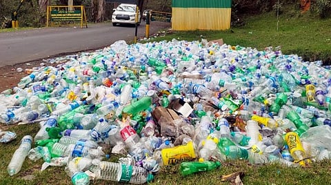 ‘குடிநீர் கேன்கள் விற்பனைத் திட்டத்தை அரசு ஏன் கைவிட வேண்டும்?’ - பூவுலகின் நண்பர்கள் அடுக்கும் காரணங்கள்