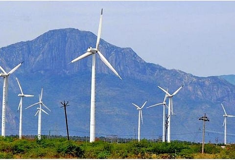 நீர் மின் நிலையங்கள், காற்றாலைகள் மின் உற்பத்தி உயர்வு எதிரொலி: ‘அனல்மின் நிலைய வரலாற்றில் ஓர் அரிய நிகழ்வு’