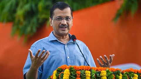 ரூ.20 லட்சம் கல்வி கடனுக்கு ரூ.19 கோடியில் விளம்பரம் - ஆம் ஆத்மி மீது பாஜக குற்றச்சாட்டு