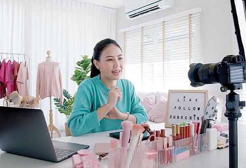 சின்னச் சின்ன மாற்றங்கள் - 6: யூடியூபர் ஆக ஆசையா?