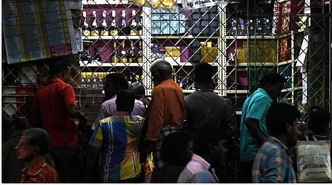 டாஸ்மாக் கடைகளில் ஒரே நாளில் ரூ.274 கோடி மது விற்பனை