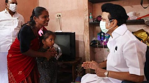 அஸ்வினிக்கு கடனுதவி வழங்க தாமதம் ஏன்? - மாவட்ட ஆட்சியர் விளக்கம்