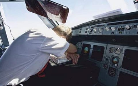 மனிதர்களுக்கு இயந்திரம் மாற்று ஆகாது!