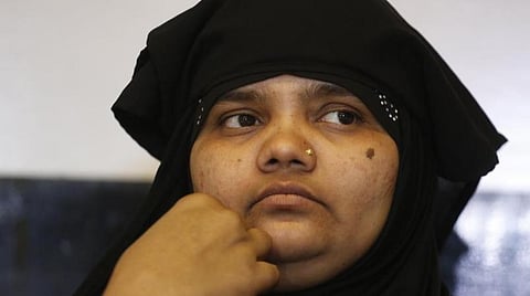 பில்கிஸ் பானு பாலியல் வழக்கில் 11 பேரை விடுதலை செய்ததற்கு எதிர்ப்பு - மனுவை விசாரணைக்கு ஏற்றது உச்ச நீதிமன்றம்