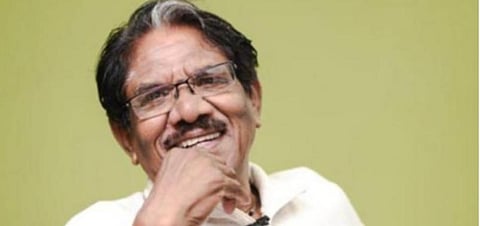 வேறு மருத்துவமனைக்கு இயக்குநர் பாரதிராஜா மாற்றம்