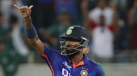 "நான் பாத்துக்குறேன்" - கடைசி ஓவரில் சிக்ஸர் விளாசி தோனியை நினைவூட்டிய ஆட்ட நாயகன் ஹர்திக்