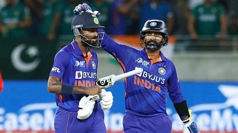 வெர்ஷன் 2.0 - ‘வீழ்ச்சியும் எழுச்சியும்’ படத்தை பகிர்ந்த ஹர்திக் பாண்டியா