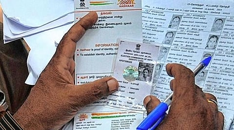 சென்னையில் நாளை வாக்காளர் அட்டையுடன் ஆதார் இணைக்கும் முகாம்