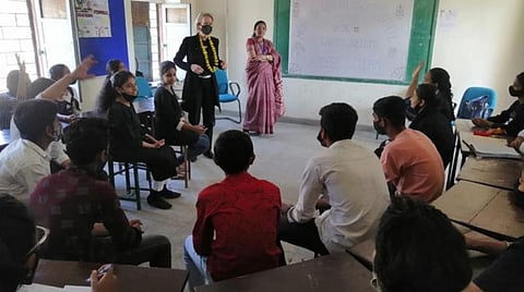 கொஞ்சம் technique கொஞ்சம் English 42: நாம் For -ஐ எப்படி பயன்படுத்த வேண்டும்?