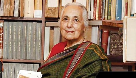 ரொமிலா தாப்பர்