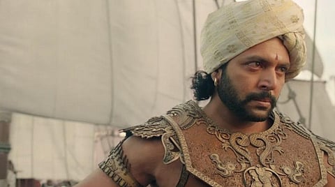 பொன்னியின் செல்வன் படத்தில் அருள்மொழிவர்மனாக ஜெயம் ரவி.