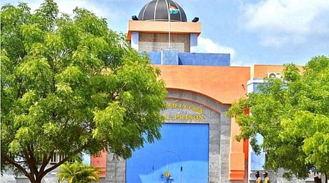 புதுச்சேரி மத்திய சிறைச்சாலை.