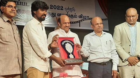 புதுச்சேரியில் இந்திய திரைப்பட விழா தொடக்கம்: சிறந்த திரைப்பட விருதை பெற்றது ‘கூழாங்கல்’