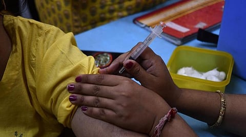 50 ஆயிரம் இடங்களில் நடைபெற்ற 36-வது சிறப்பு மெகா முகாமில் 12.62 லட்சம் பேருக்கு தடுப்பூசி