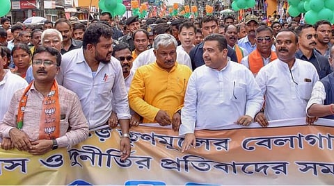 திரிணமூல் அரசைக் கண்டித்து போராட்டத்தில் ஈடுபட்ட பாஜக தலைவர்கள் தடுத்து நிறுத்தம்