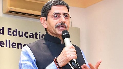 பதிவு செய்யாத பள்ளி விடுதி, இல்லம் குறித்து ஆளுநரிடம் அறிக்கை சமர்ப்பிப்பு - குழந்தைகள் பாதுகாப்பு ஆணையம் வழங்கியது