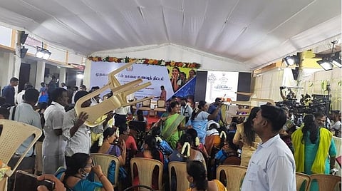 மதுரை | முதல்வர் விழாவில் இருக்கைகள் இல்லை; திமுக கவுன்சிலர்கள் அதிருப்தி