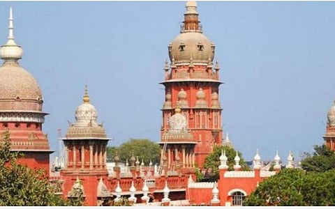 ஓபிஎஸ்-க்கான பாதுகாப்பை திரும்ப பெற கோரிய மனு தள்ளுபடி: இபிஎஸ் ஆதரவாளருக்கு நீதிபதி எச்சரிக்கை