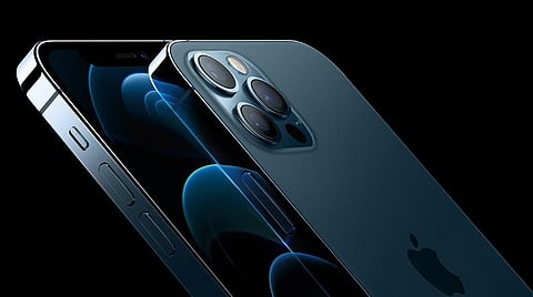 ரூ.40,000-க்கு குறைந்த விலையில் ஐபோன் 12: நெட்டிசன்களின் கவனத்தைப் பெற்ற அமேசான் டீல்