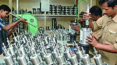 கோவை தொழில் நிறுவனங்களில் வாரத்துக்கு 3 நாட்கள் உற்பத்தியை நிறுத்தி போராட்டம் திட்டம்