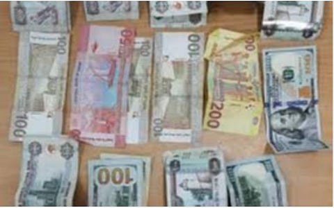 சென்னை விமான நிலையத்தில் ரூ.20 லட்சம் பறிமுதல்