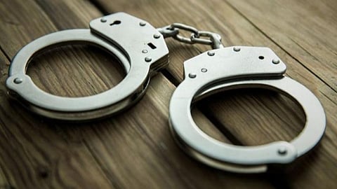 ஈரோடு பாஜக பிரமுகரின் கடையில் டீசல் குண்டு வீச்சு: எஸ்டிபிஐ உறுப்பினர் உட்பட 4 பேர் கைது