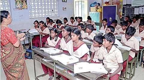 பெண் ஆசிரியர்களை மிஸ்ஸென்று அழைக்கலாமா?