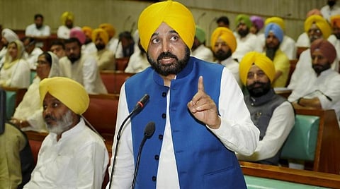 பஞ்சாப் சட்டப்பேரவையில் நம்பிக்கை வாக்கு கோரி பகவந்த் மான் தீர்மானம் தாக்கல்