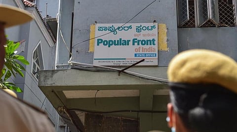 பாப்புலர் ஃப்ரன்ட் ஆஃப் இந்தியா அமைப்புக்கு 5 ஆண்டுகள் தடை: மத்திய அரசு அறிவிப்பு