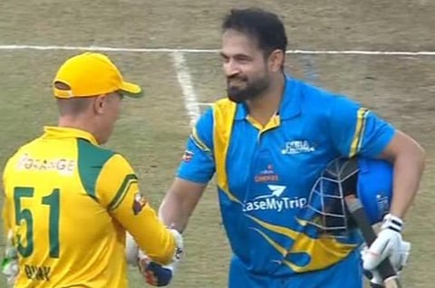 IND-L vs AUS-L அரையிறுதியில் இர்பான் பதான், ஓஜா அட்டகாச ஆட்டம்: இறுதிக்கு முன்னேறியது இந்தியா!