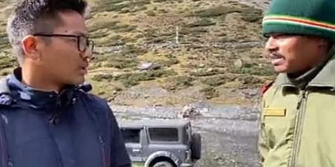 தமிழக ராணுவ வீரருடன் சரளமாக தமிழில் பேசிய அருணாச்சல் டாக்டர்