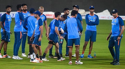 இன்று 2-வது ஒருநாள் கிரிக்கெட் போட்டி | வெற்றி நெருக்கடியில் இந்தியா - தோல்வியடைந்தால் தொடரை இழக்க நேரிடும்