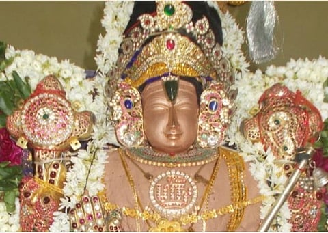 தேவாதிராஜன்.