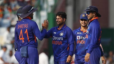 இந்திய அணி வீரர்கள்.