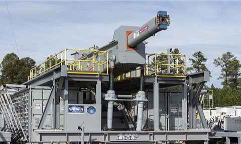 200 கி.மீ தூர இலக்கை தாக்கும் மின்காந்த பீரங்கிகள் சோதனை வெற்றி