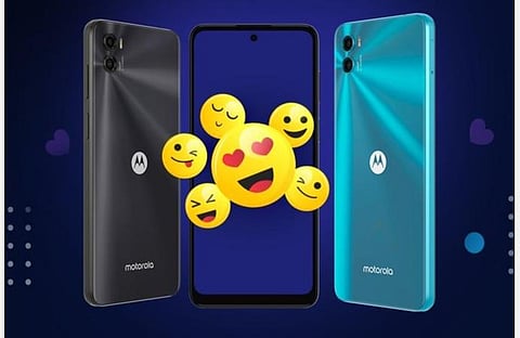 பட்ஜெட் விலையில் மோட்டோ E22s ஸ்மார்ட்போன் இந்தியாவில் அறிமுகம் | விலை & அம்சங்கள்