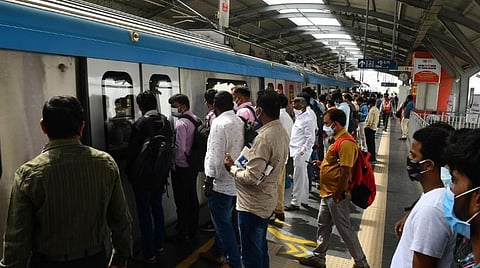 தீபாவளி பண்டிகையையொட்டி கூடுதல் மெட்ரோ ரயில்கள் இயக்கம்