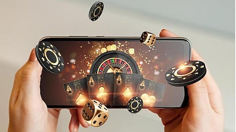 ஆன்லைன் விளையாட்டே ஆபத்துதான்!