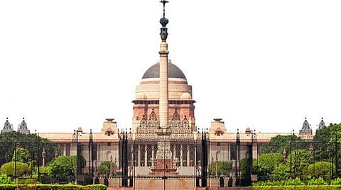 "அற்பமான மனு இது" - ஜனாதிபதியாக நியமிக்கப்பட கோரியவரின் வழக்கில் உச்ச நீதிமன்றம்