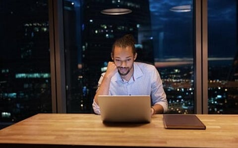 இரவில் நீண்ட நேர கண் விழிப்பே பல உடல் உபாதைகளுக்கு காரணம்: மருத்துவர் அலர்ட்