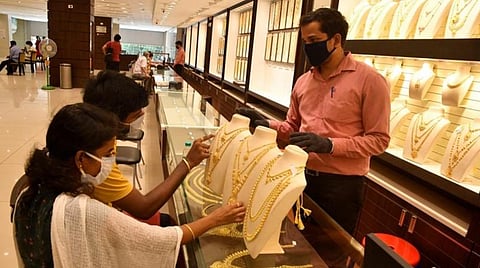 தீபாவளிக்கு முந்தைய மூன்று நாட்களில் கோவையில் 1.5 டன் தங்க நகைகள் விற்பனை