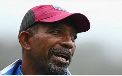 மே.தீவுகள் அணி தலைமை பயிற்சியாளர் பதவியிலிருந்து விலக சிம்மன்ஸ் முடிவு