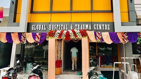 உத்தரபிரதேசத்தில் சர்ச்சையில் சிக்கிய மருத்துவமனையை இடிக்க நோட்டீஸ்