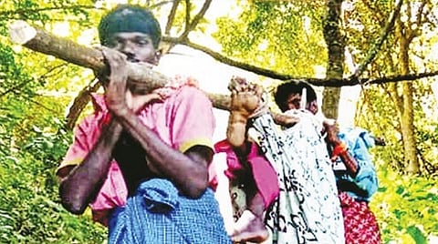 உடுமலை | மலைக்கிராமங்களுக்கு அவசர மருத்துவ உதவி வாகன வசதி தேவை: சுகாதாரத் துறை அமைச்சர் நடவடிக்கை எடுக்க கோரிக்கை