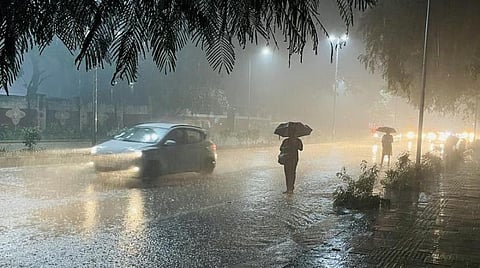 கனமழை | திருவள்ளூரில் நாளை பள்ளிகளுக்கு விடுமுறை