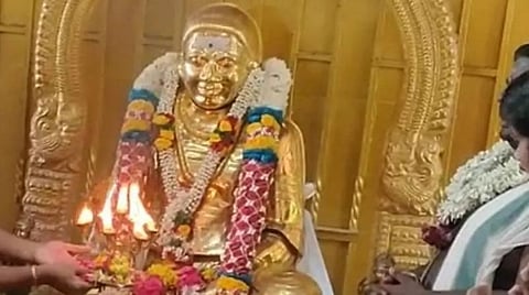 பசும்பொன் முத்துராமலிங்க தேவர் குரு பூஜை விழாவில் காலணிகளை பாதுகாக்க போலீஸாருக்கு பணி ஒதுக்கீடு?